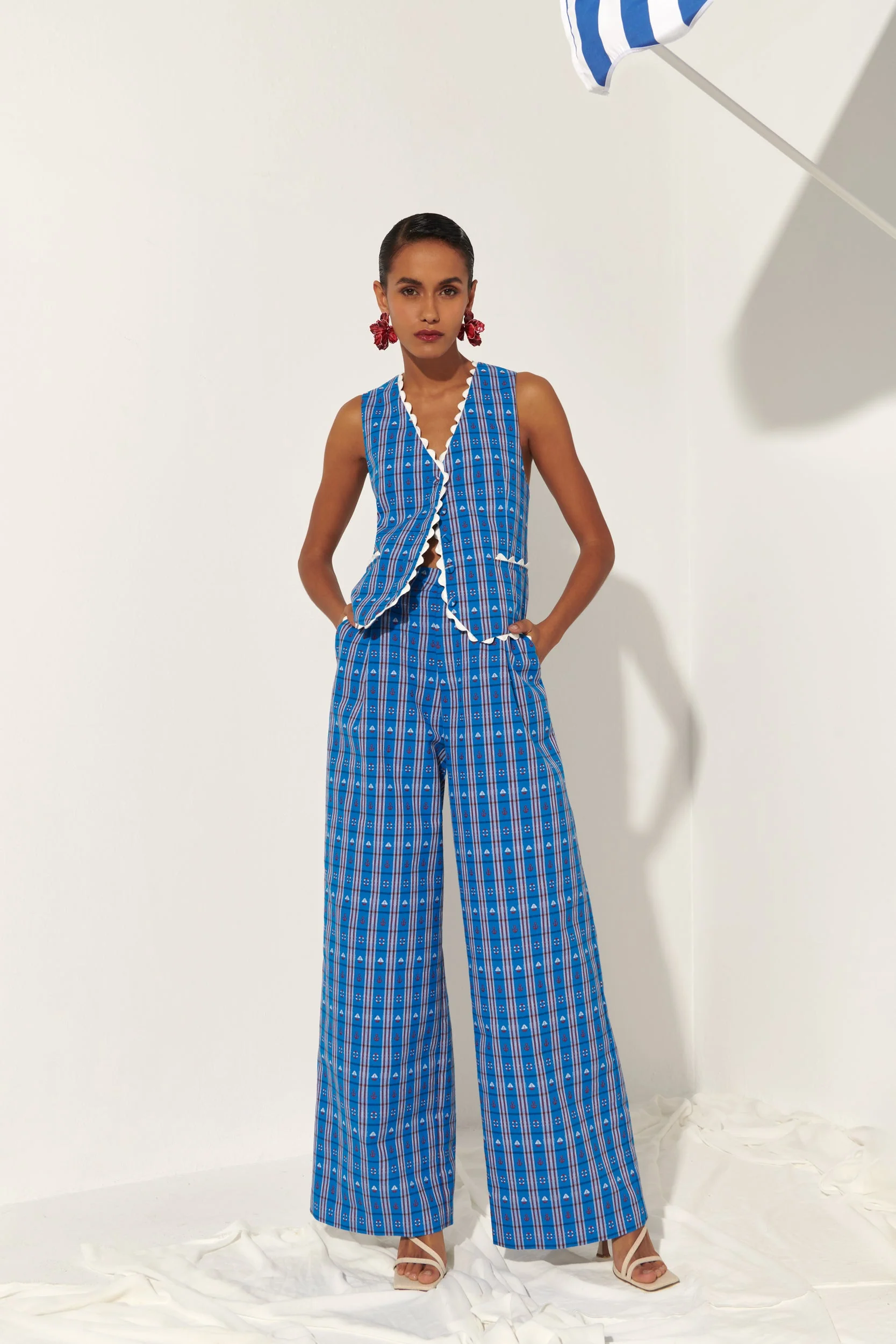 Alicia Vest - Image 2