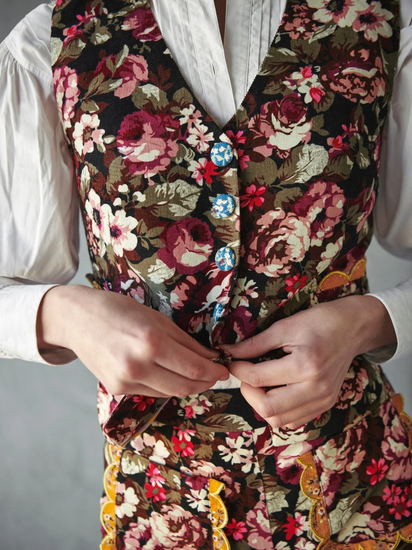 Balzac Waistcoat Purple - Image 2