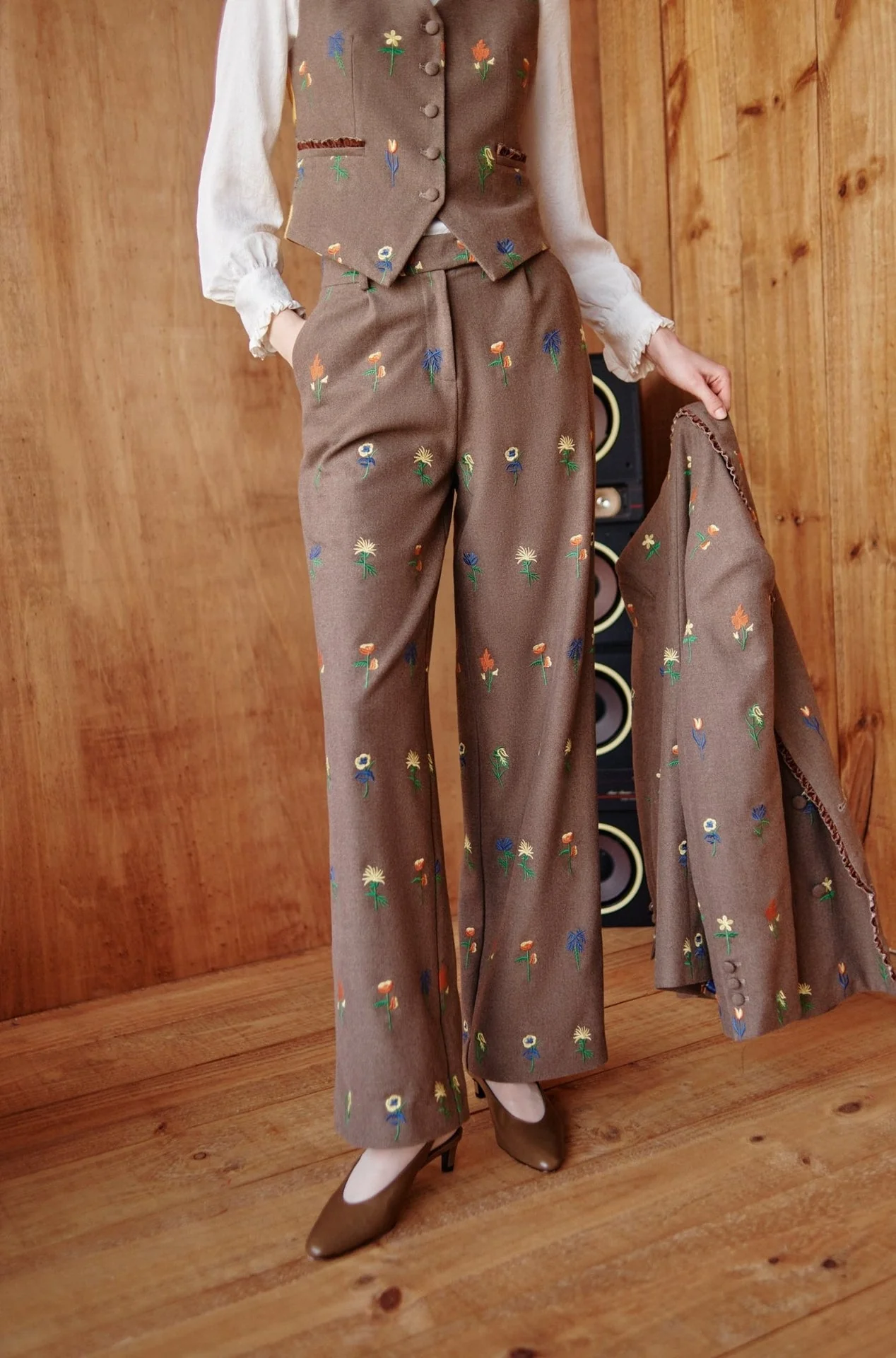 Chesnut vest - Image 7