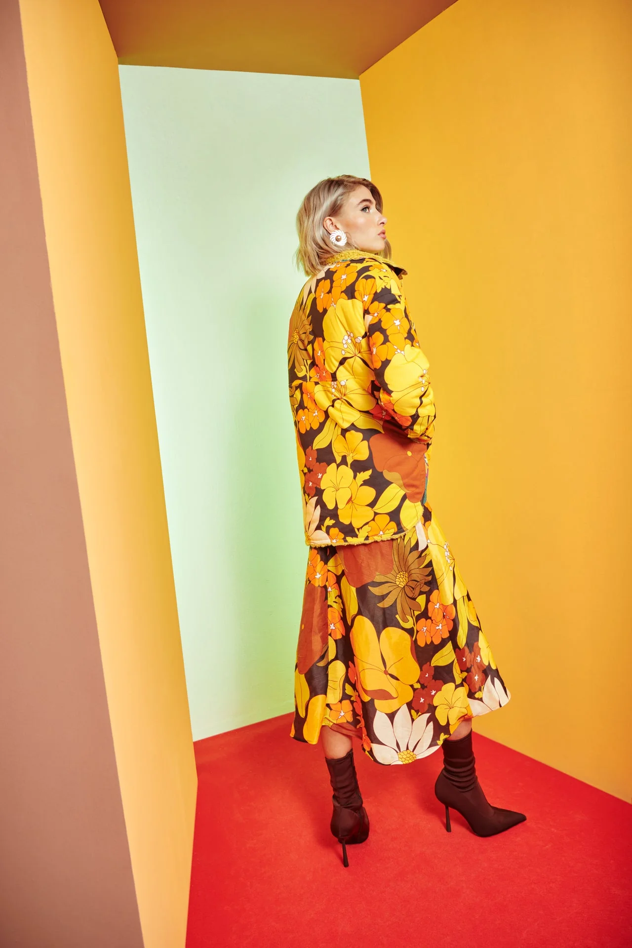 Giallo Jacket - Image 6