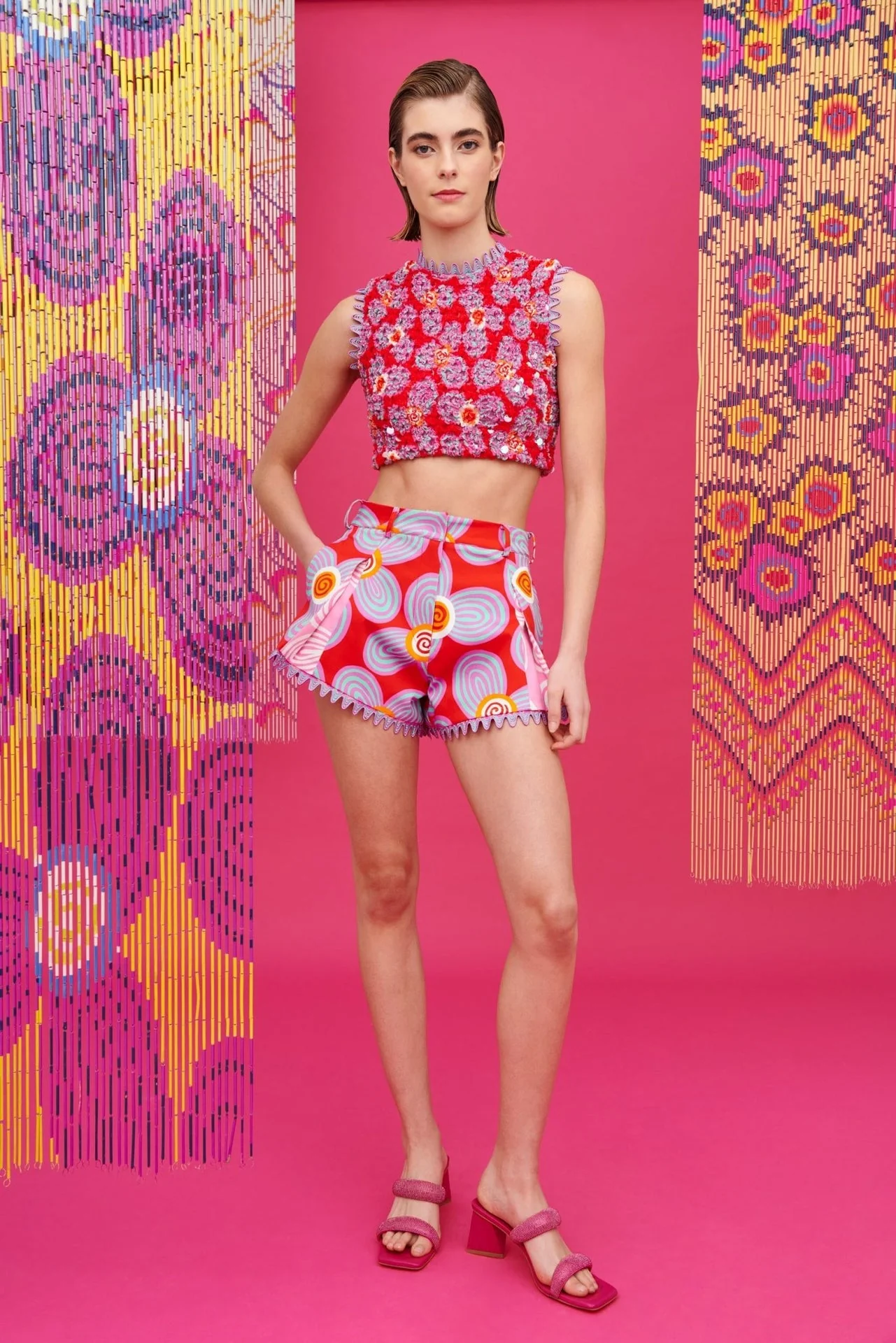LELE SHORTS - Image 5